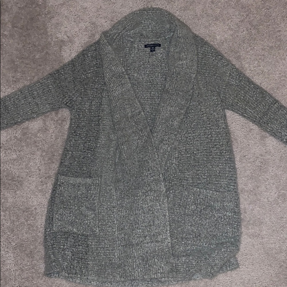 Grey American eagle cardigan